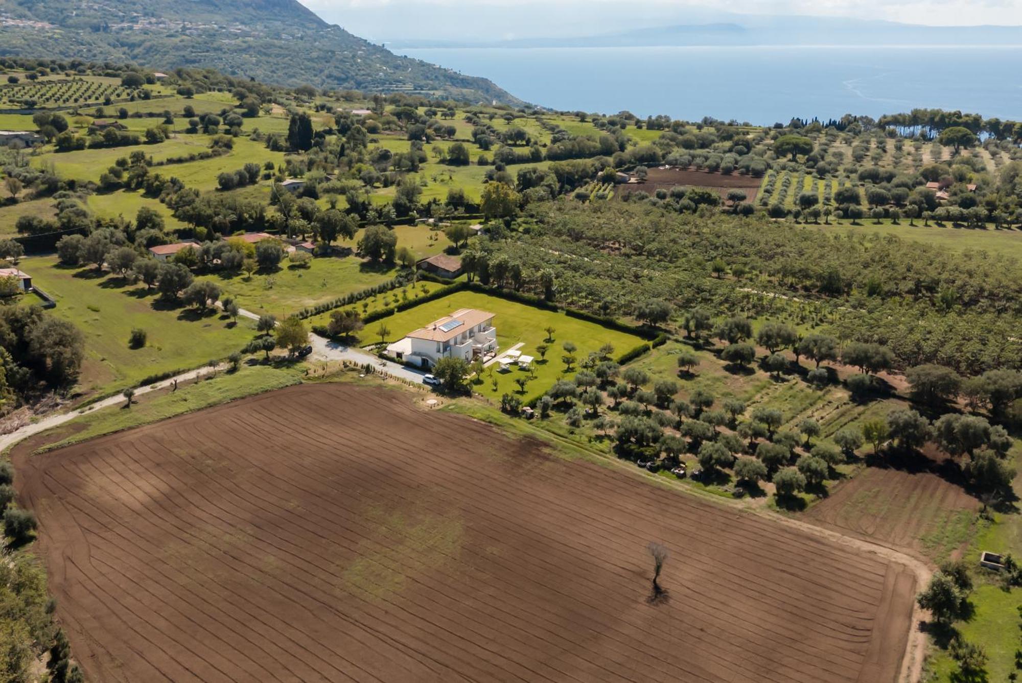 Villa Eirene Ricadi Eksteriør billede